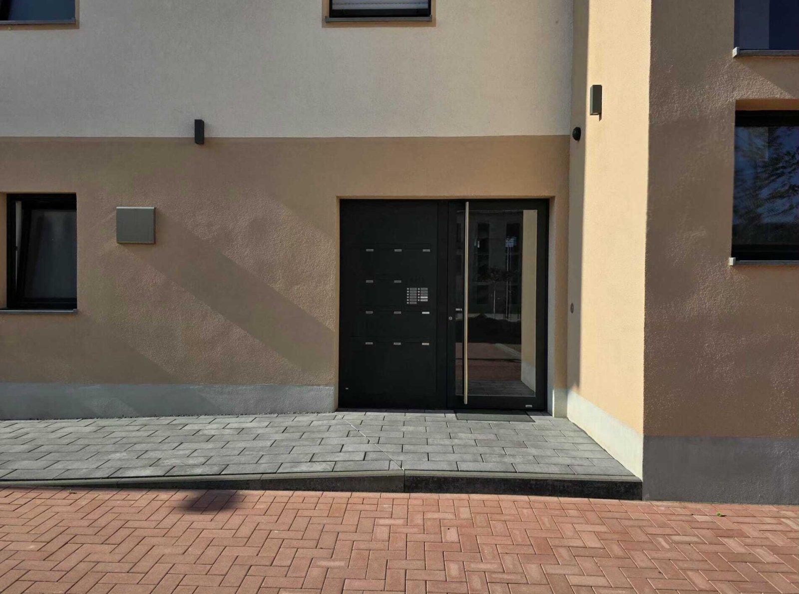 die Haustüranlage